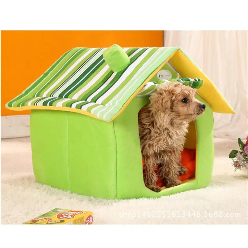 Niche pour chien en polaire corail